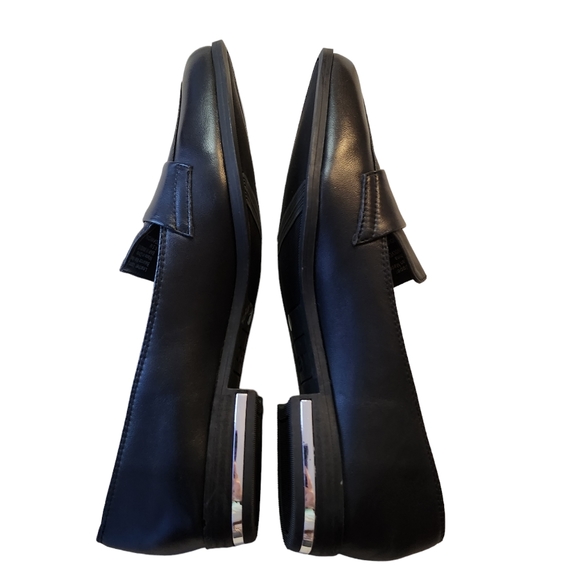 ♡Bar III Involvel Women's Black Leather Pointy Toe Loafers w/Silver Accent 9.5M - Picture 7 of 10